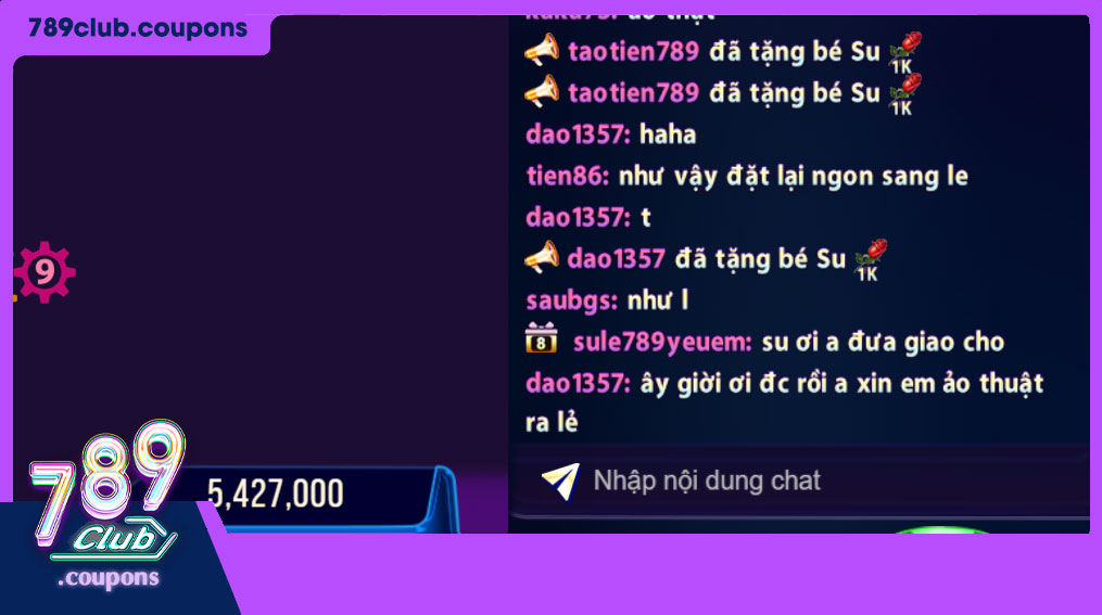 Tính năng chat trực tiếp với dealer và người chơi khác trong trò chơi Xóc đĩa livestream trên 789Club